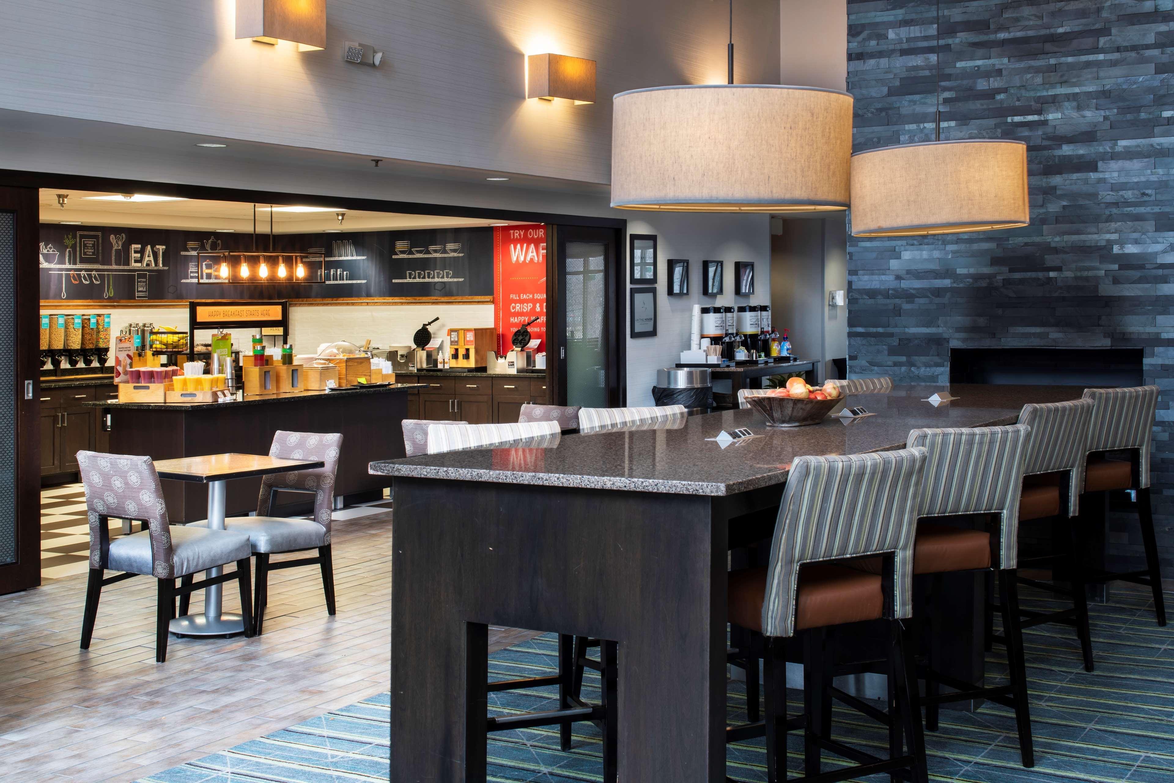 Hampton Inn & Suites Lincolnshire Ngoại thất bức ảnh