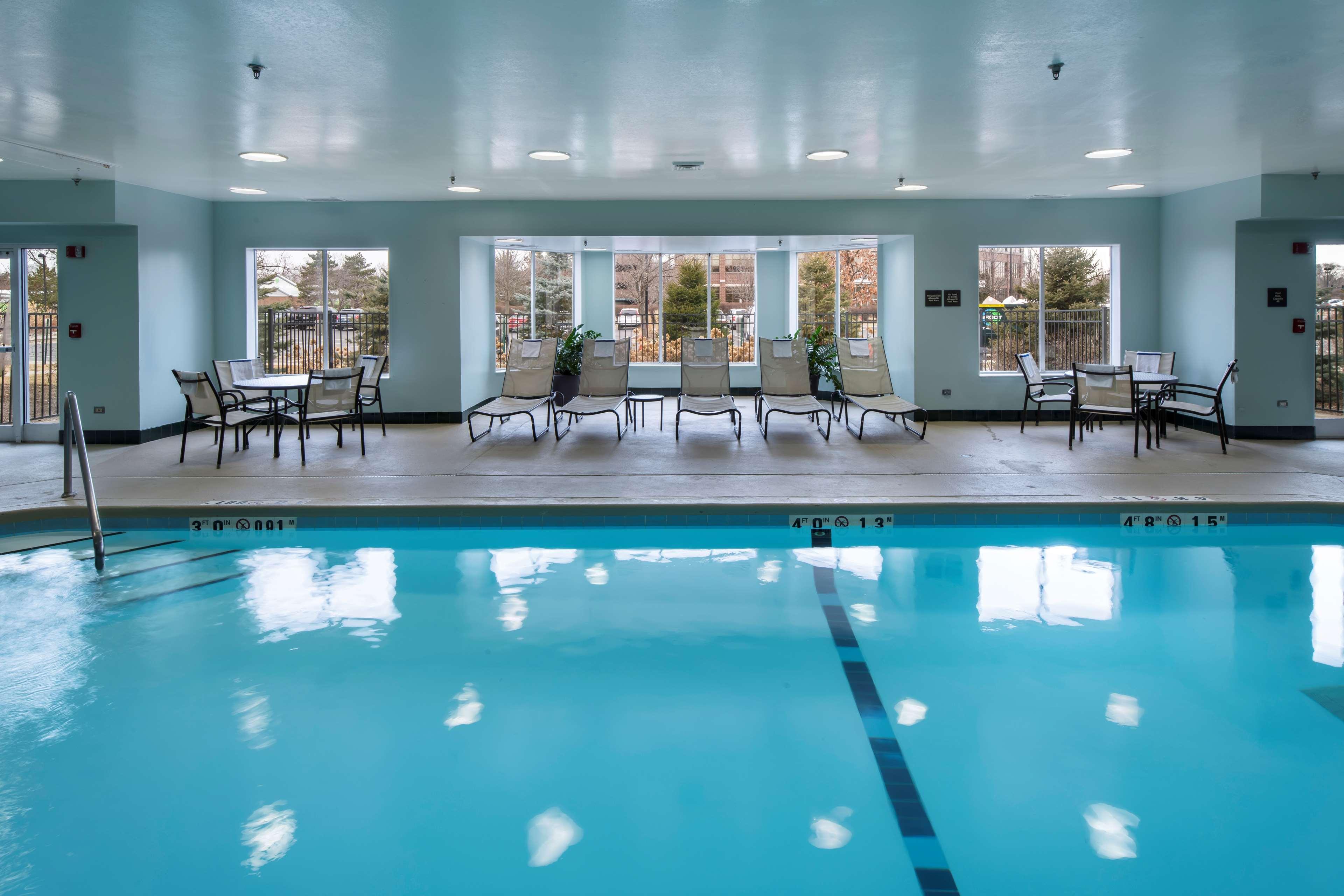 Hampton Inn & Suites Lincolnshire Ngoại thất bức ảnh