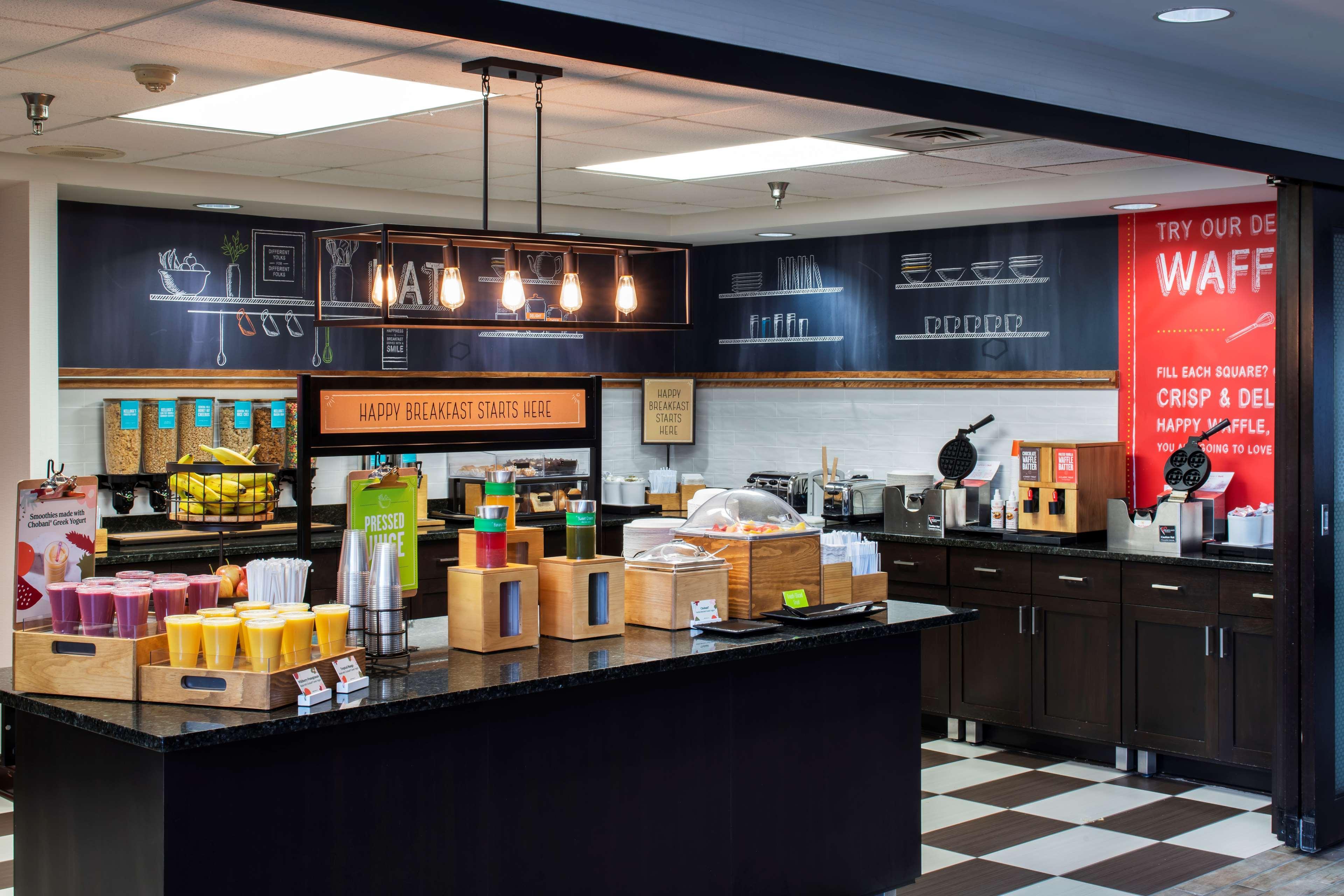 Hampton Inn & Suites Lincolnshire Ngoại thất bức ảnh