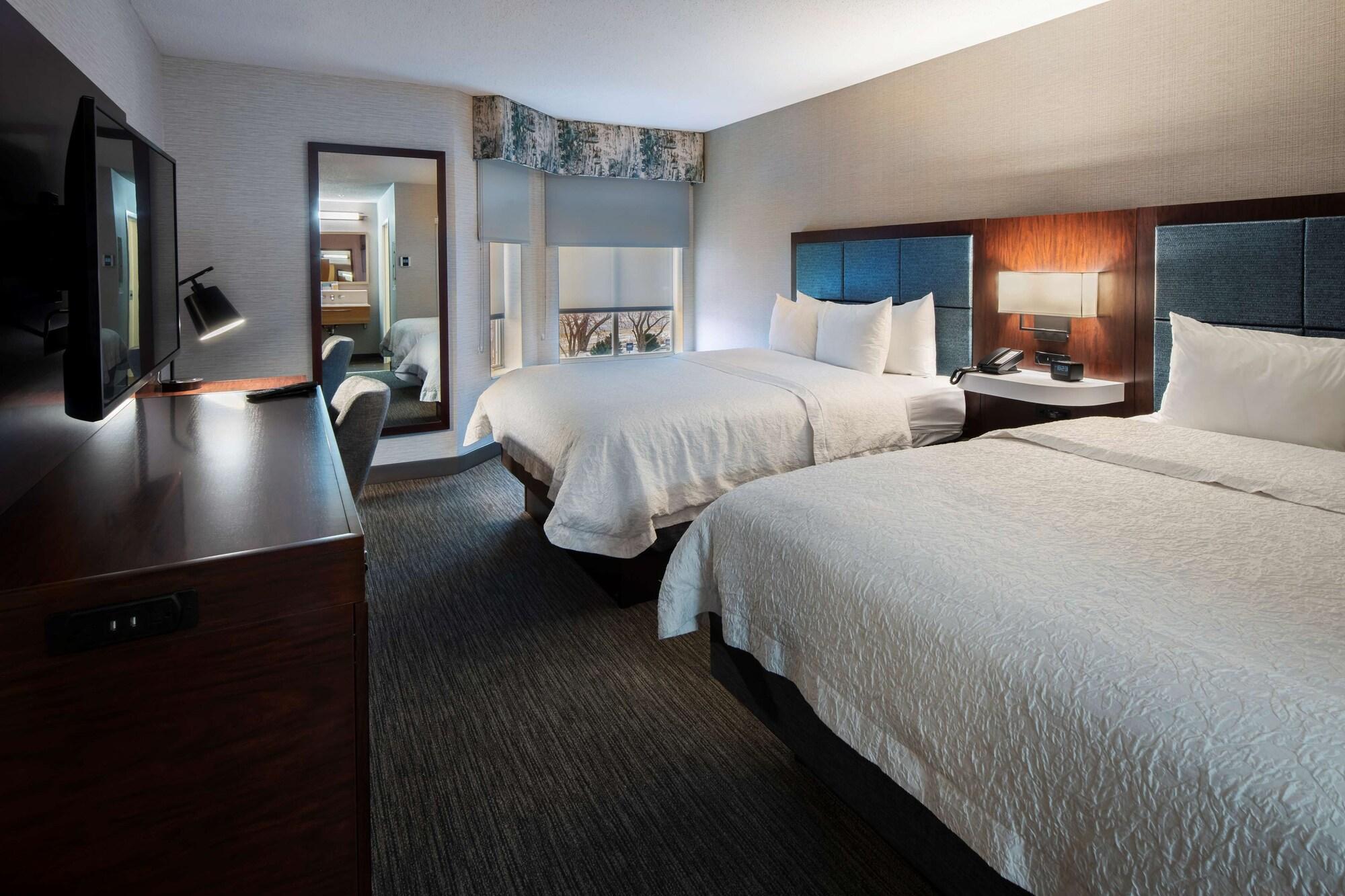Hampton Inn & Suites Lincolnshire Ngoại thất bức ảnh