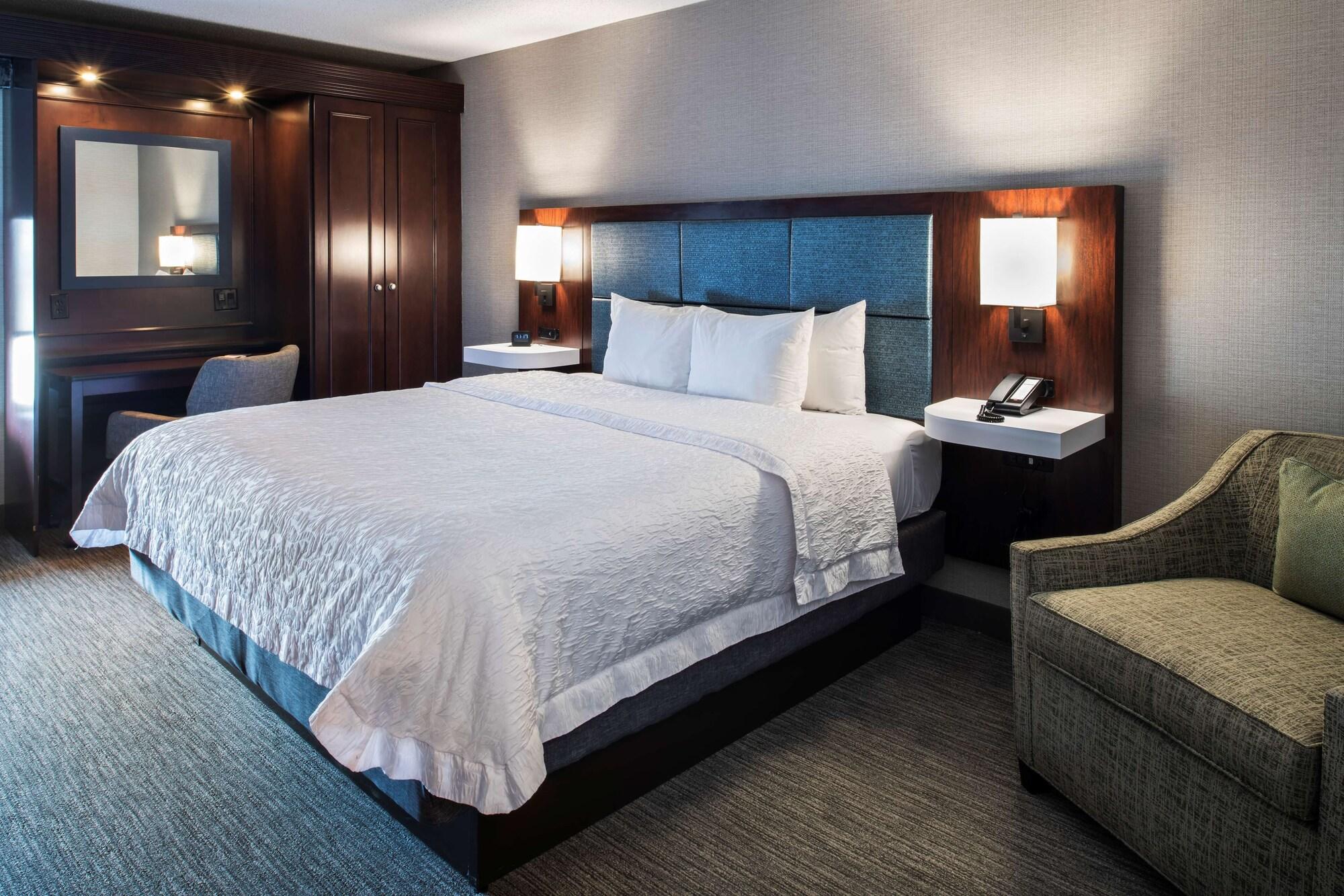 Hampton Inn & Suites Lincolnshire Ngoại thất bức ảnh