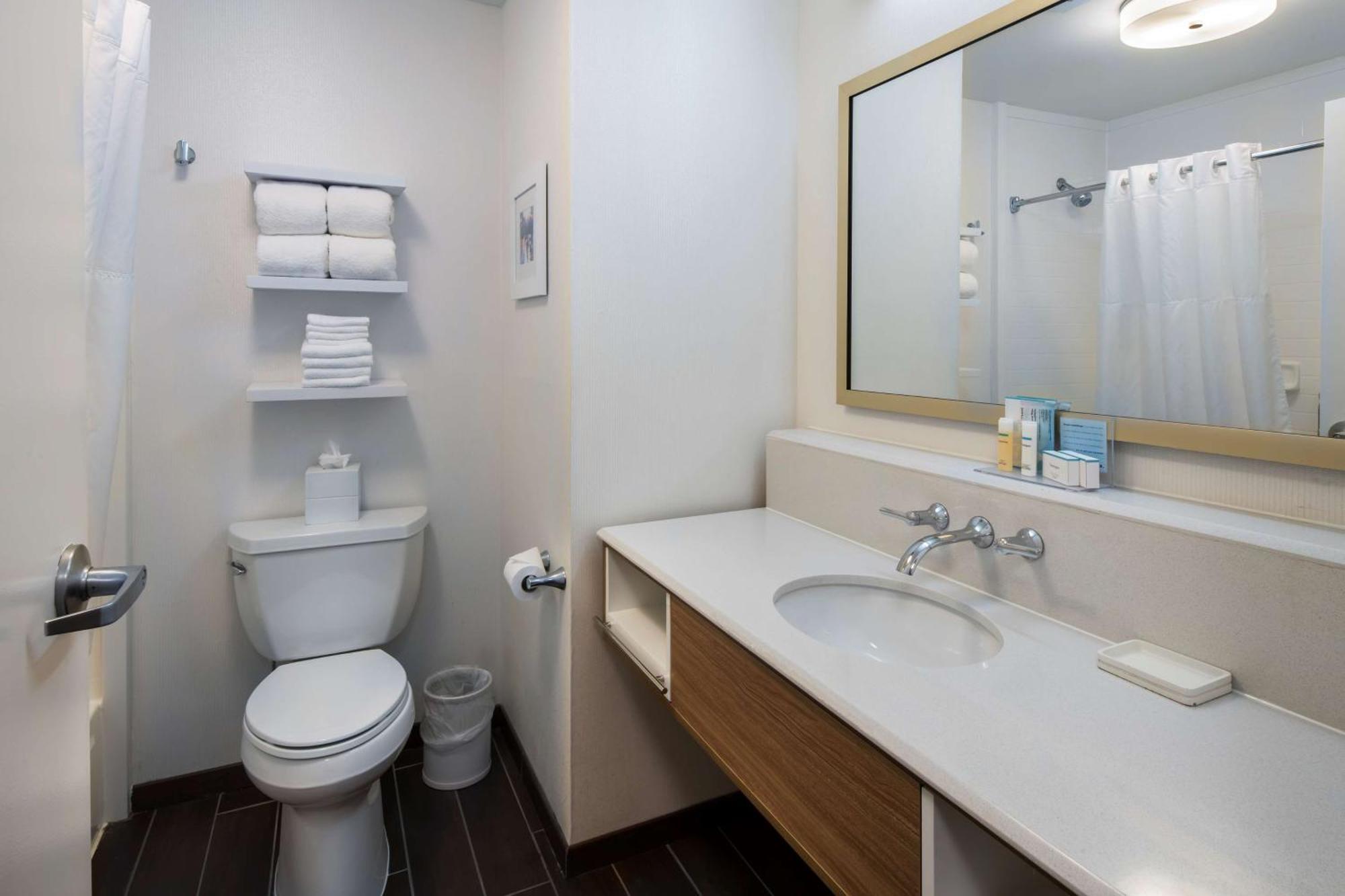 Hampton Inn & Suites Lincolnshire Ngoại thất bức ảnh