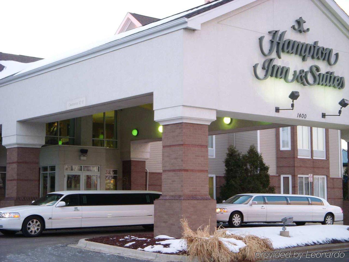 Hampton Inn & Suites Lincolnshire Ngoại thất bức ảnh