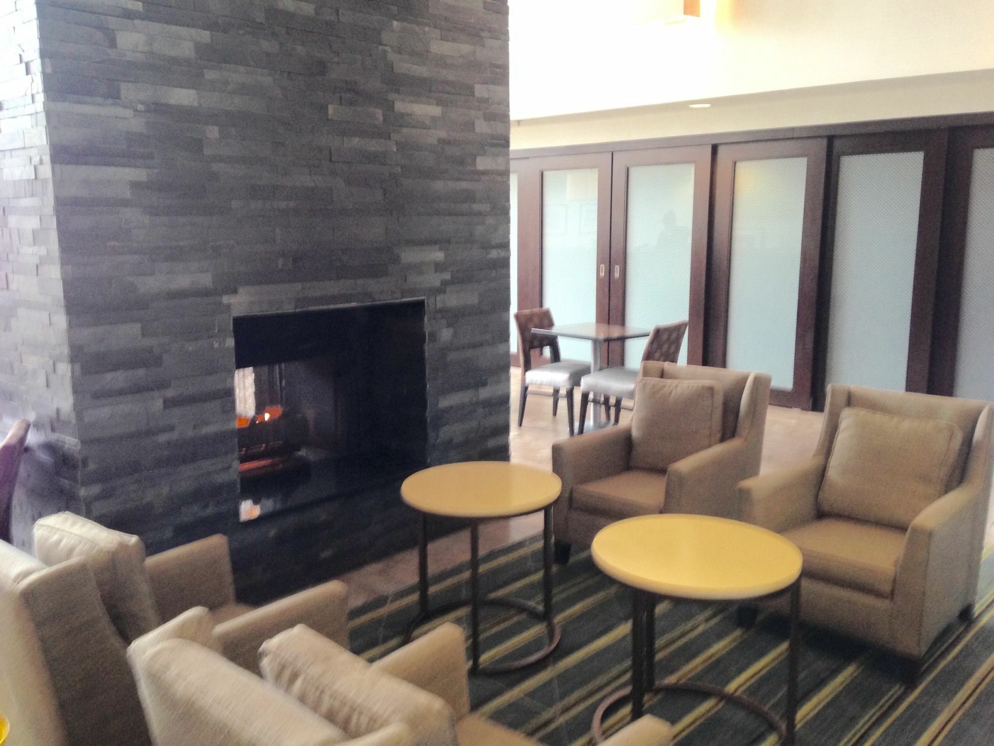 Hampton Inn & Suites Lincolnshire Ngoại thất bức ảnh